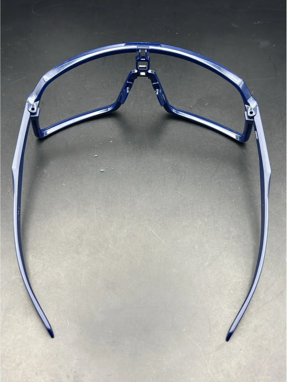 Oakley Sutro Polished/Matte Navy Frame (No Icons)